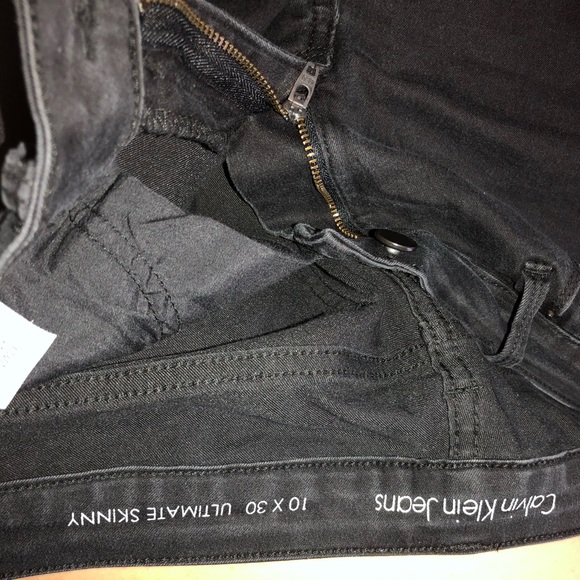 Calvin Klein pants - Picture 3 of 3